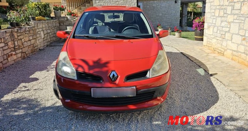 2005' Renault Clio 1,2 16V photo #3