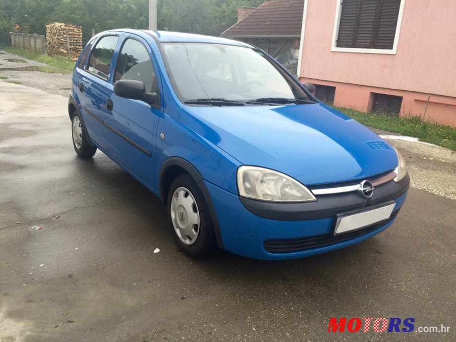 2002' Opel Corsa photo #1
