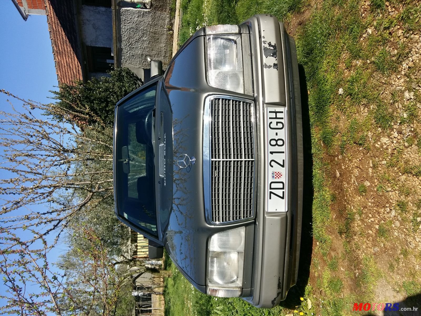 1994' Mercedes-Benz 300D photo #2