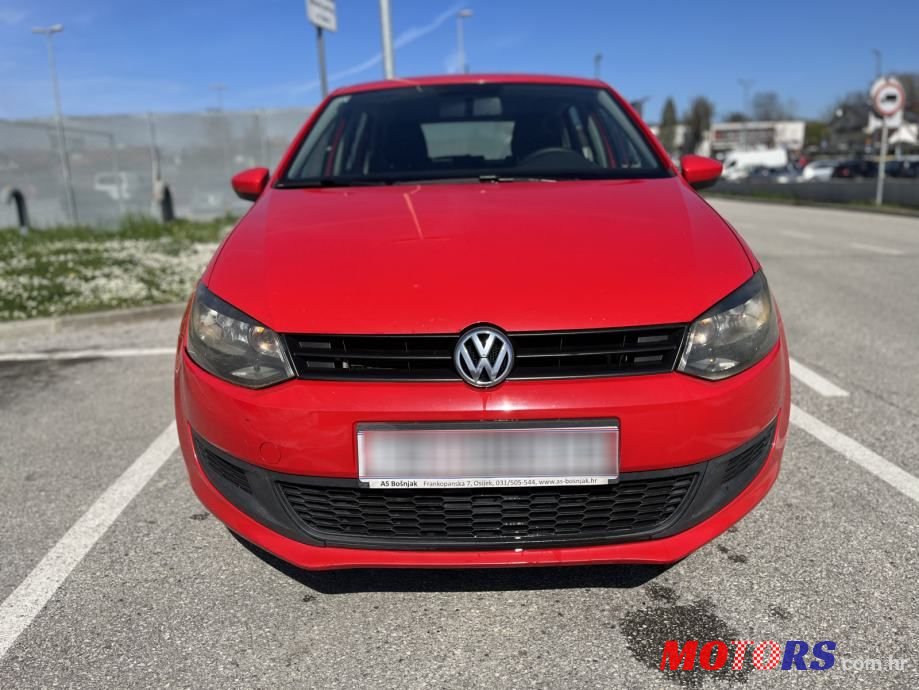 2010' Volkswagen Polo 1,6 Tdi photo #1