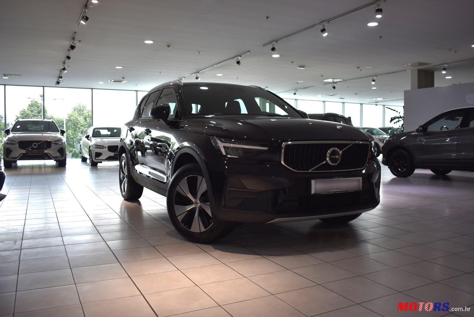 2024' Volvo XC40 photo #3