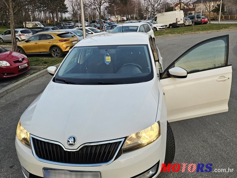 2013' Skoda Rapid 1,6 Tdi photo #5