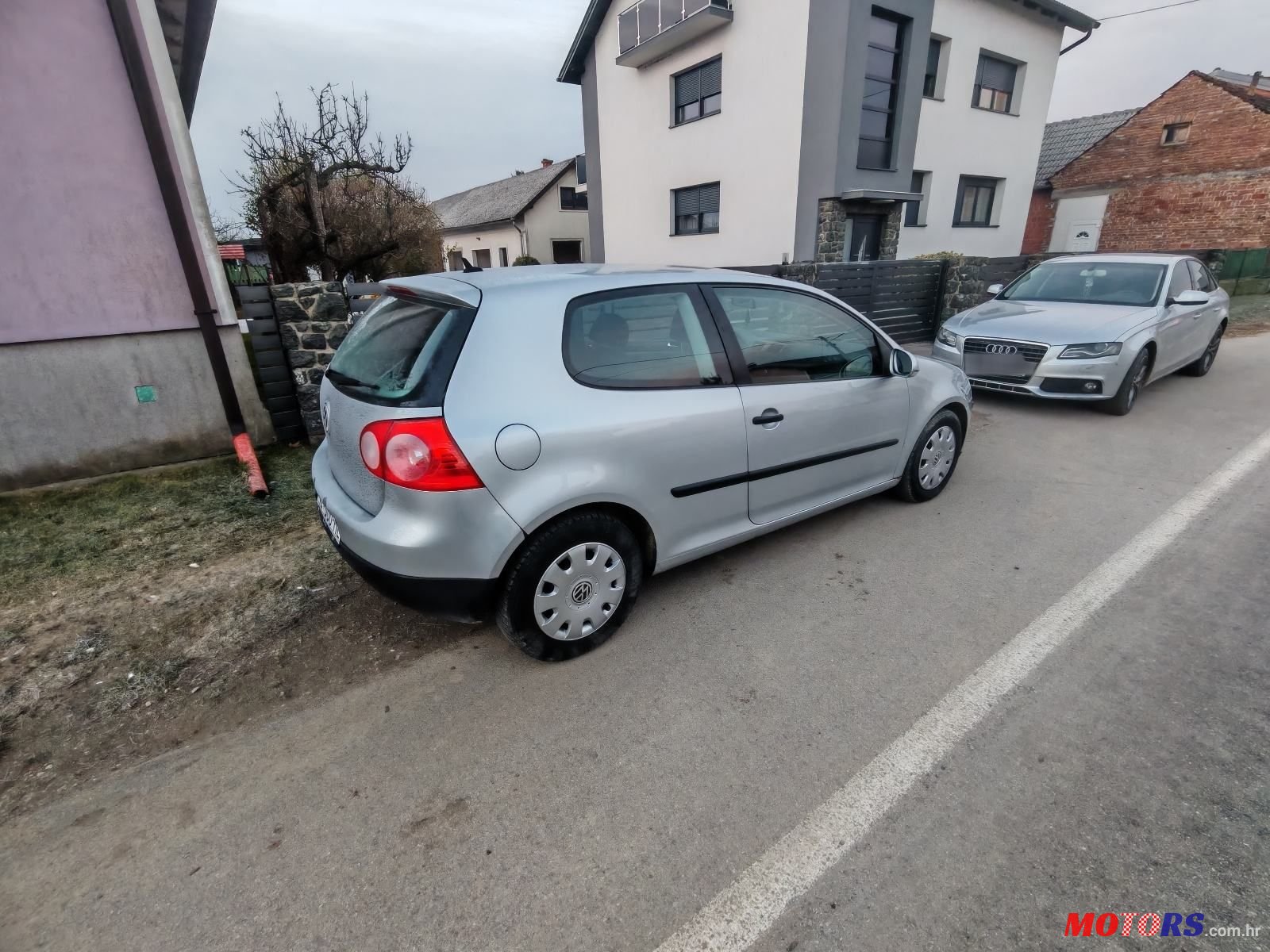 2005' Volkswagen Golf V 1,9 Tdi photo #3