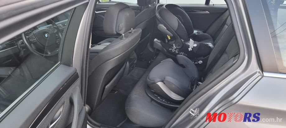 2010' BMW Serija 5 520D photo #6