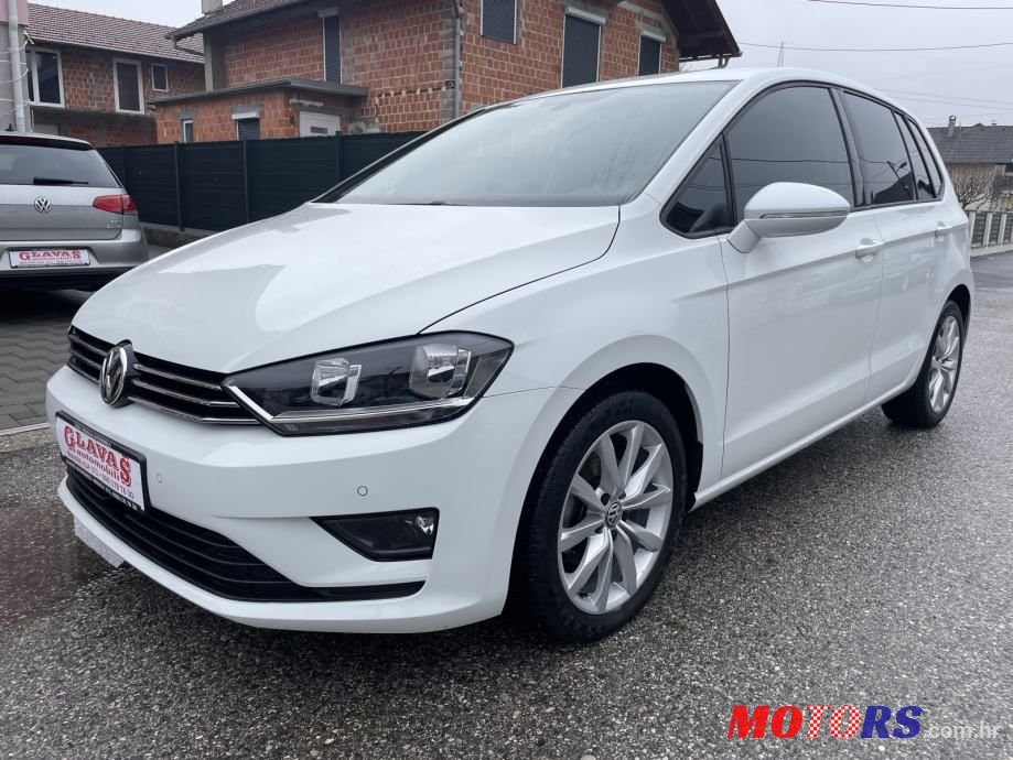 2014' Volkswagen Golf Sportsvan photo #3