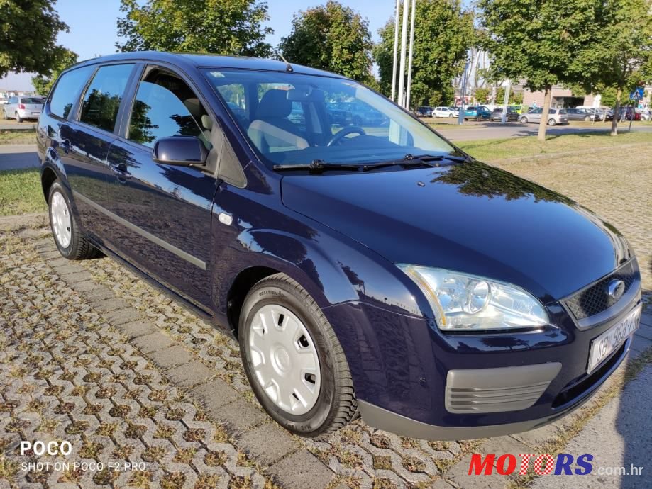 2007' Ford Focus Karavan photo #3