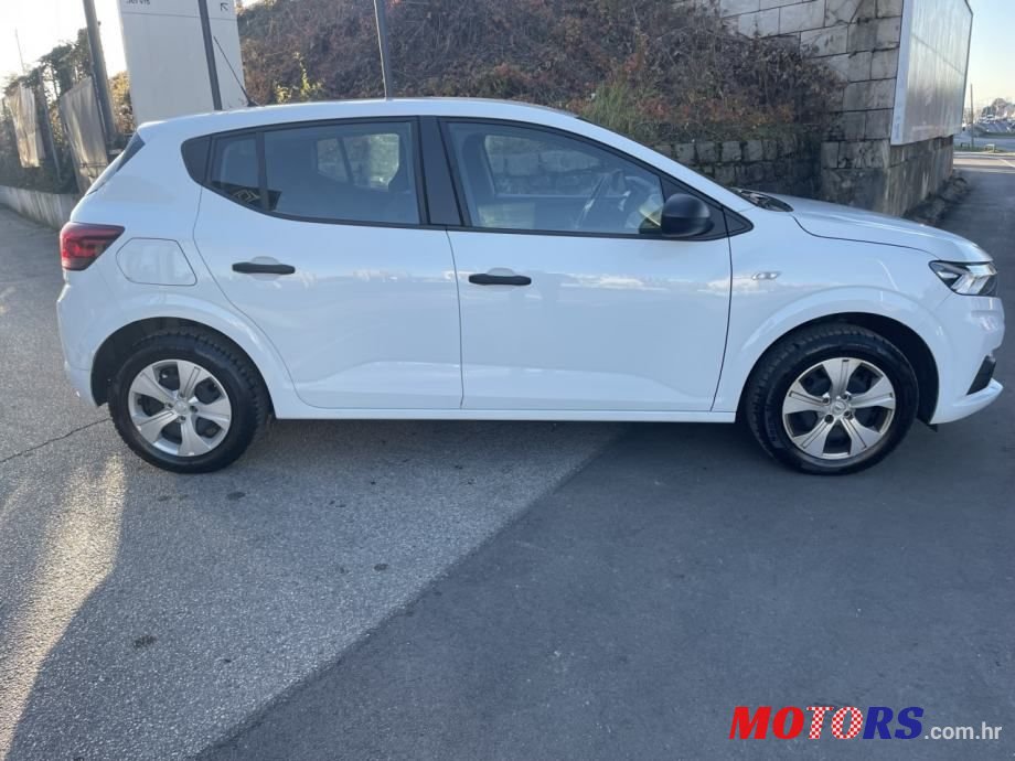 2022' Dacia Sandero photo #4