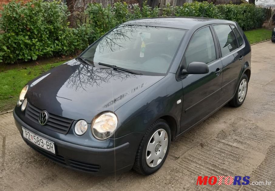2002' Volkswagen Polo 1,9 Sdi photo #1