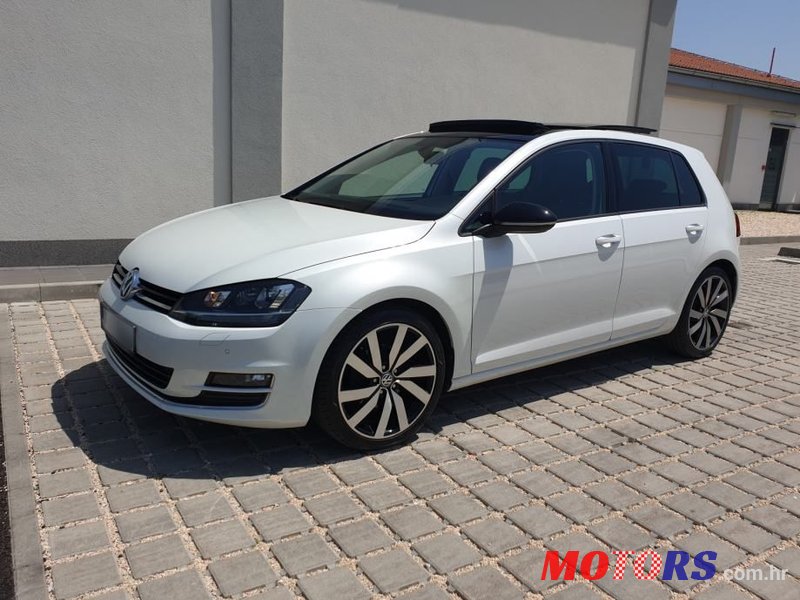 2014' Volkswagen Golf VII 2,0 Tdi Dsg photo #3