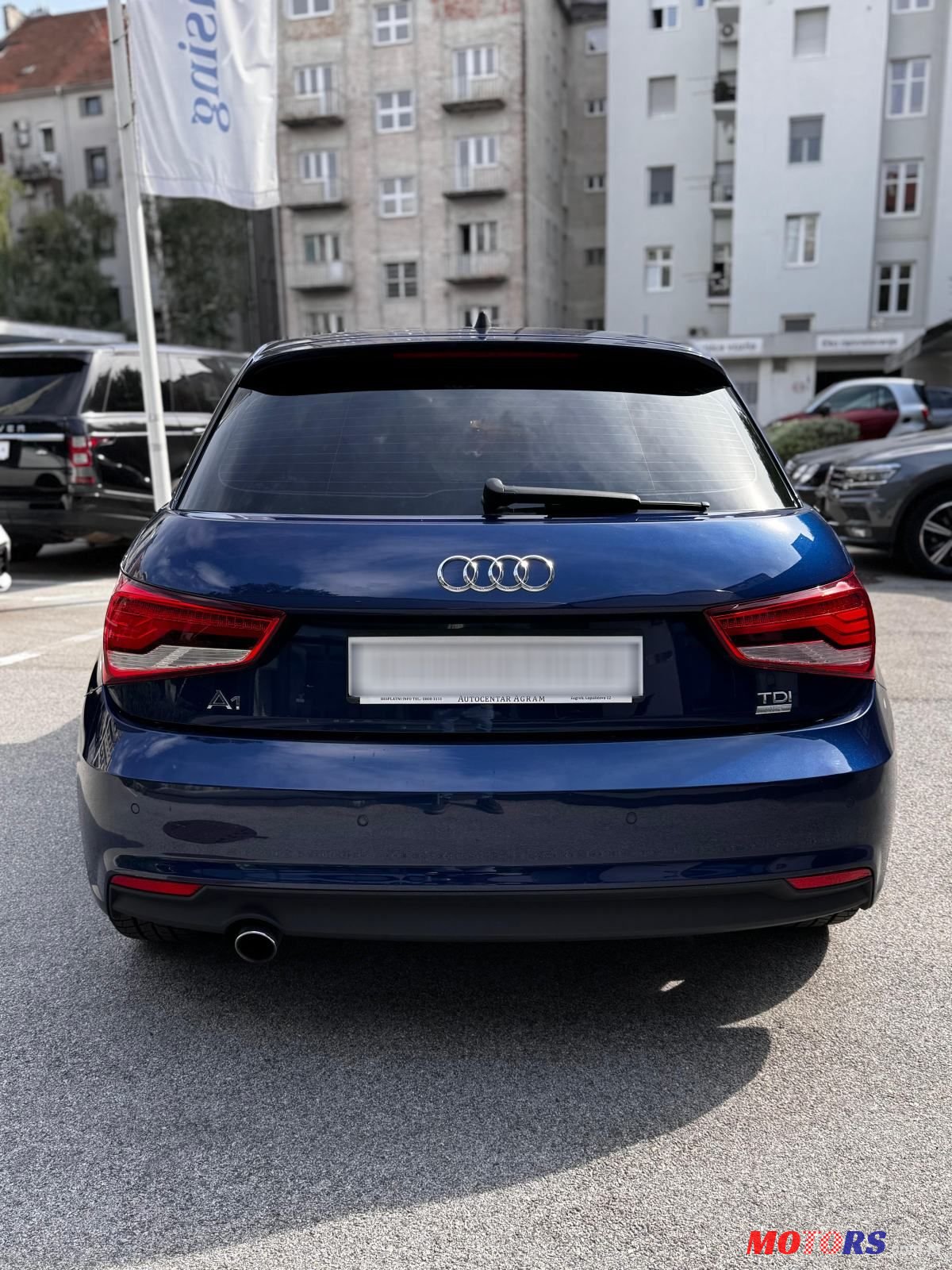 2015' Audi A1 1,4 Tdi photo #6