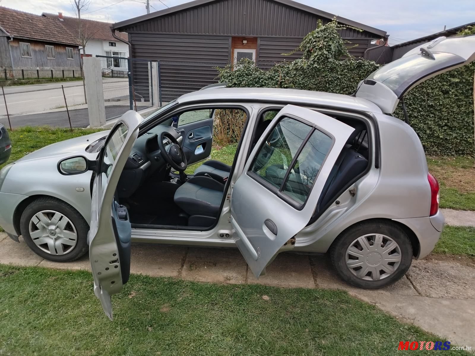 2005' Renault Clio 1,5 Dci photo #3