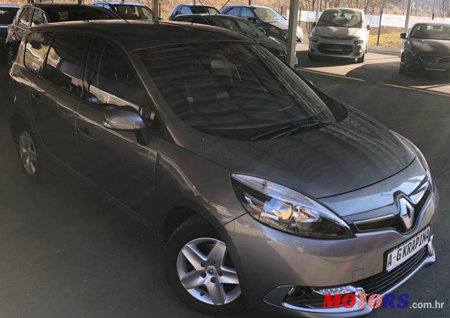 2015' Renault Grand Scenic Dci Edc photo #1
