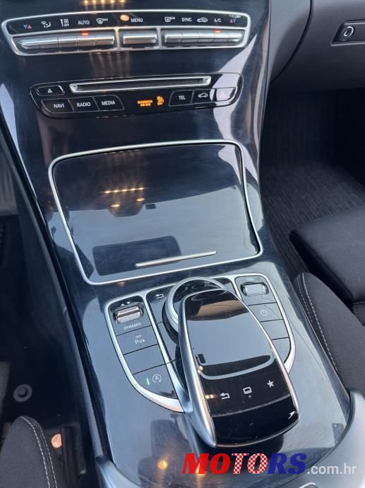 2016' Mercedes-Benz C-Klasa 200 D T photo #2