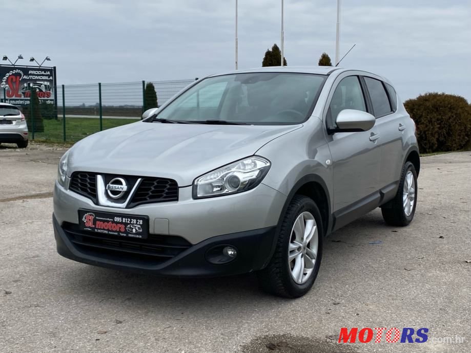 2013' Nissan Qashqai 1,5 Dci photo #1