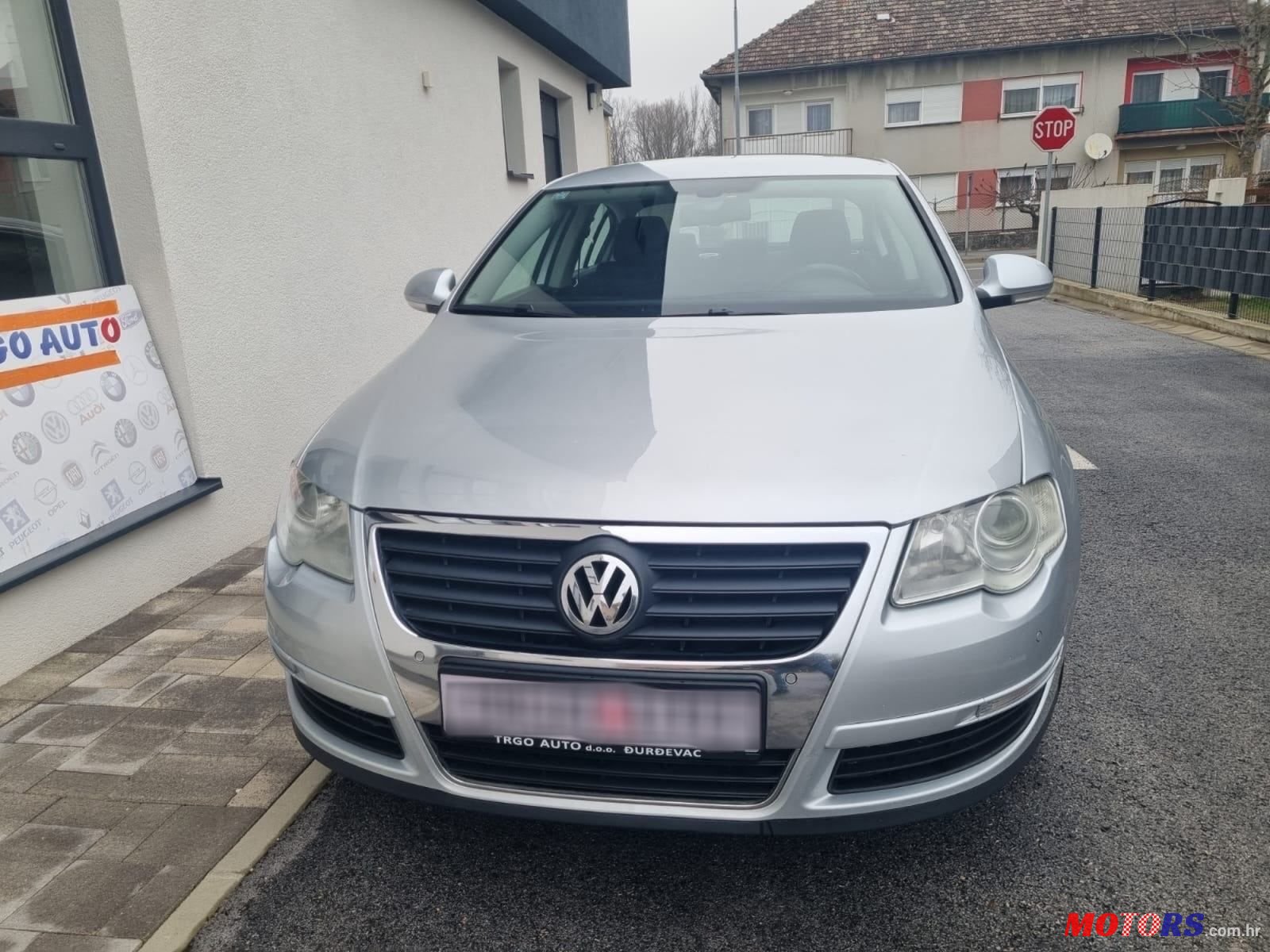 2010' Volkswagen Passat 1,6 Tdi photo #2