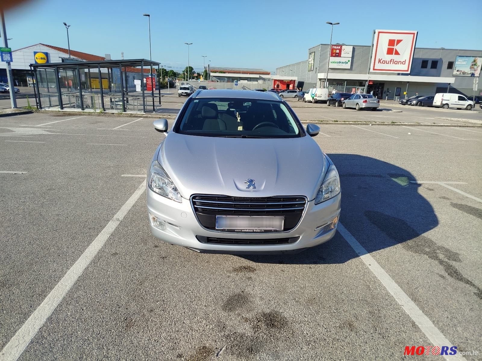 2011' Peugeot 508 Sw photo #1
