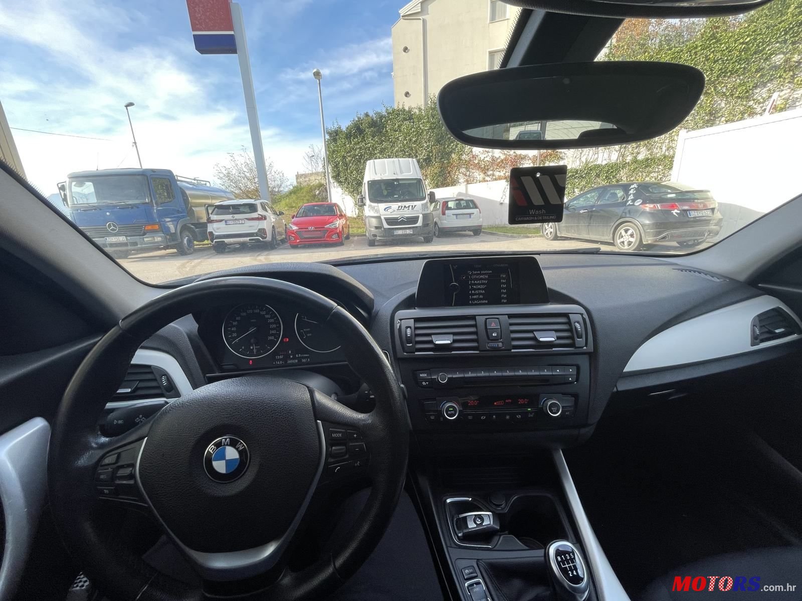 2013' BMW Serija 1 116D photo #5