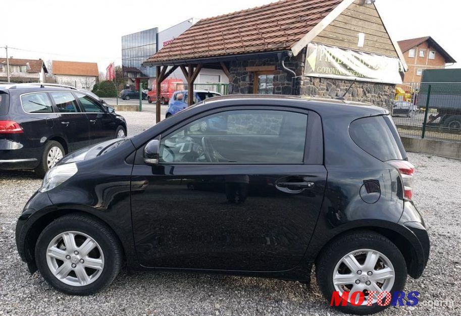 2009' Toyota iQ 1,0 Vvt-I photo #1