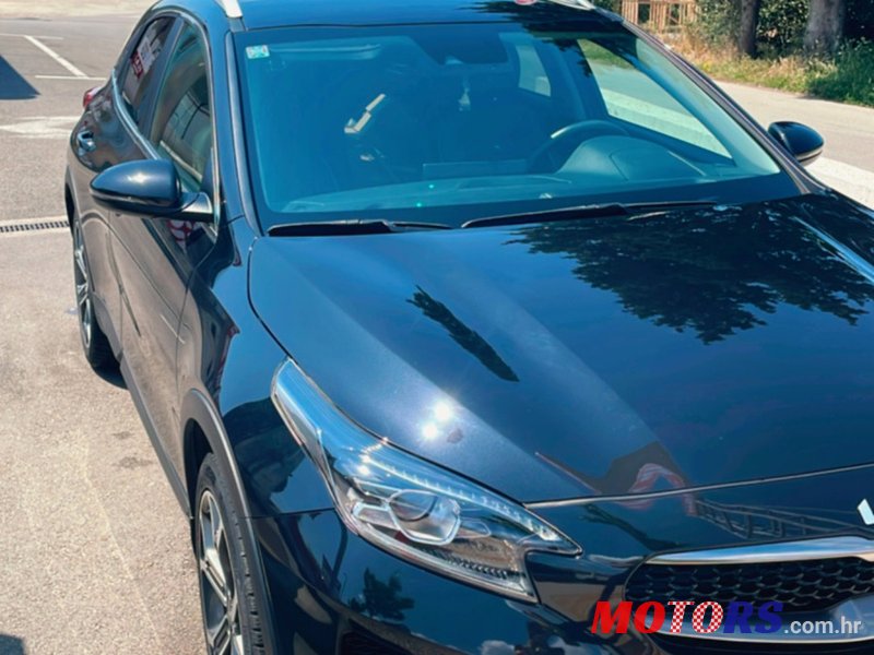 2021' Kia XCeed photo #1