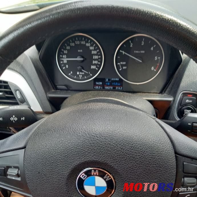 2013' BMW Serija 1 116D photo #5