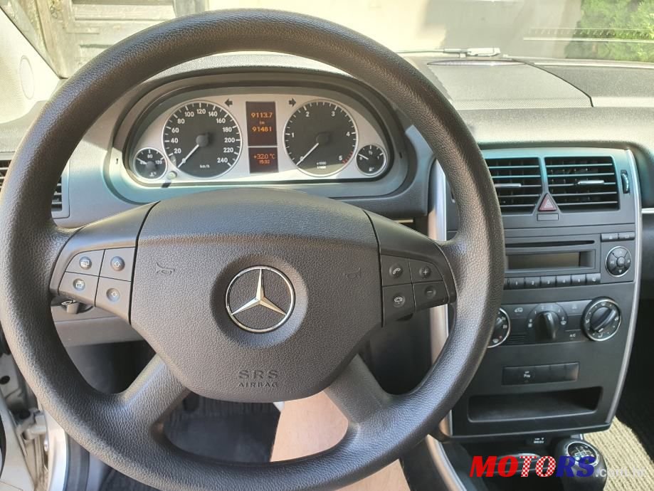 2010' Mercedes-Benz B-Klasa photo #5