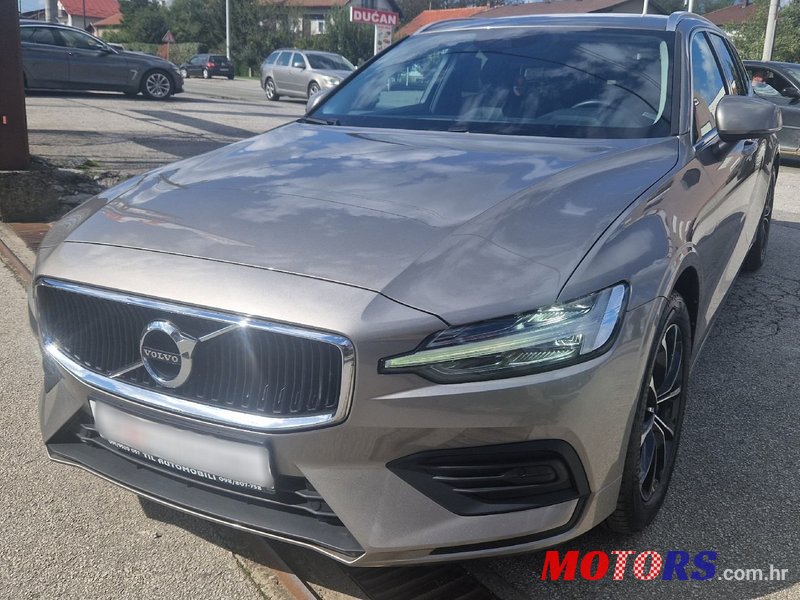 2019' Volvo V60 D3 photo #1