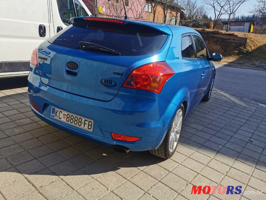 2012' Kia Pro Ceed photo #4