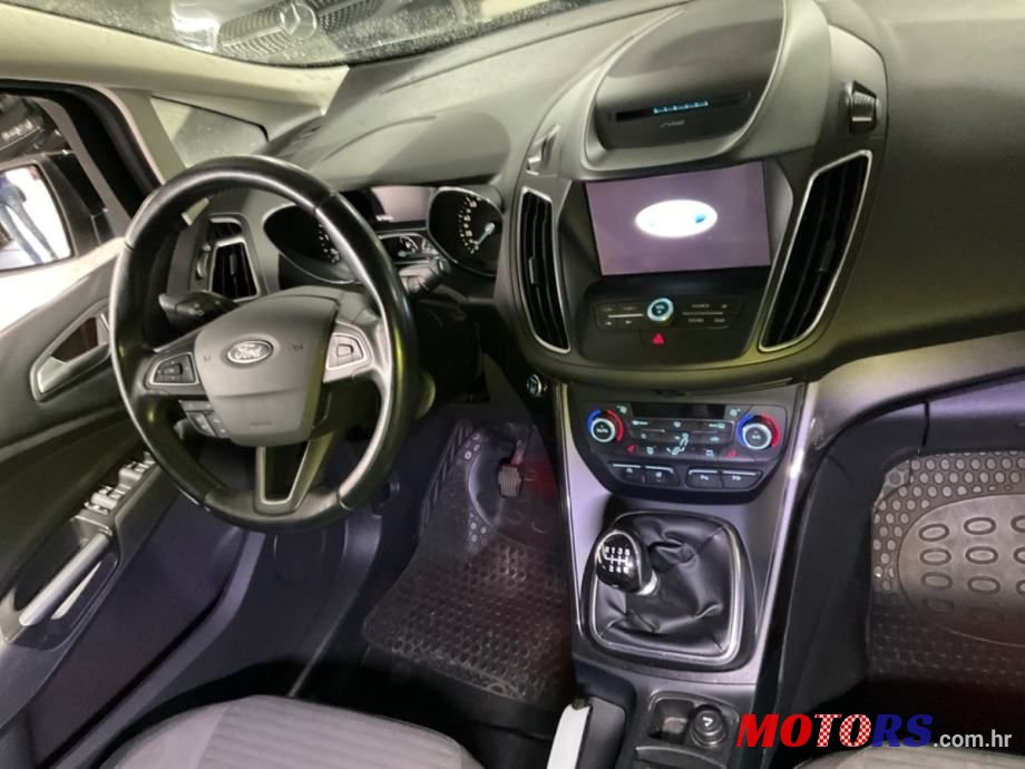 2017' Ford C-MAX photo #4