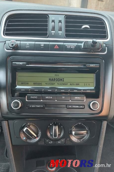 2010' Volkswagen Polo 1,6 Tdi photo #5