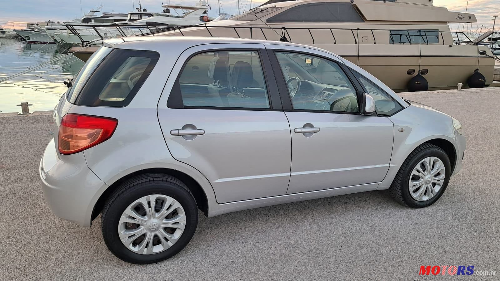 2007' Suzuki SX4 1,5 Gs photo #3
