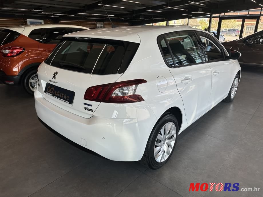 2016' Peugeot 308 1,6 Bluehdi photo #6