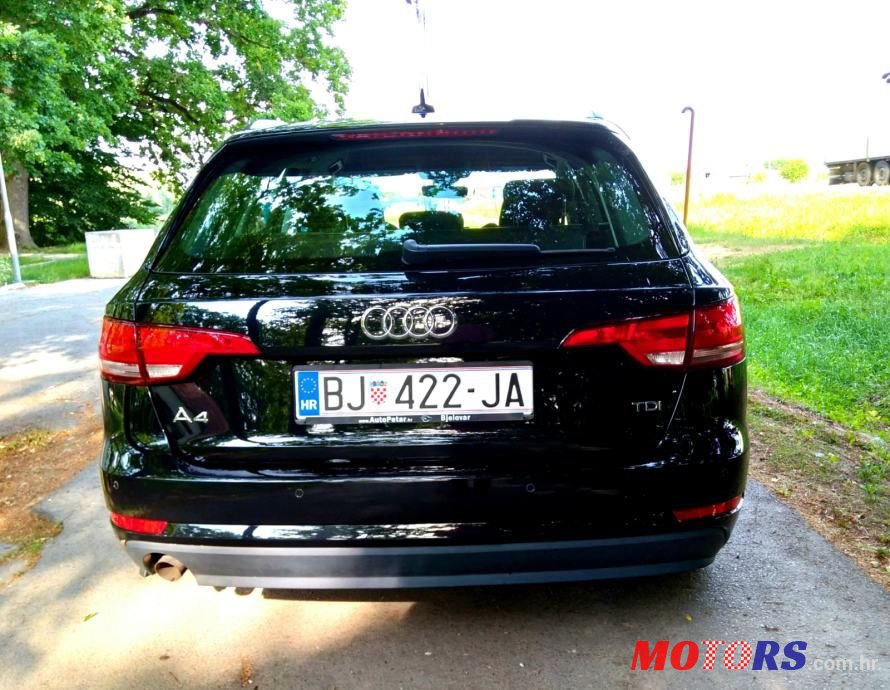 2016' Audi A4 Avant photo #6