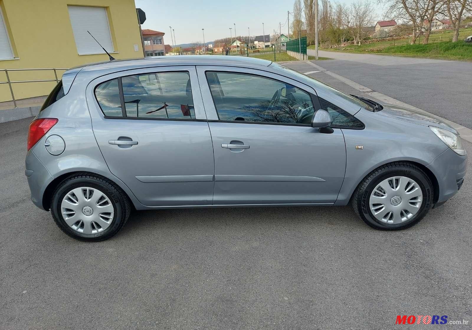 2006' Opel Corsa 1,3 Cdti photo #6