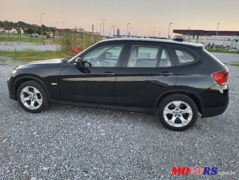 2011' BMW X1 Sdrive18D photo #6
