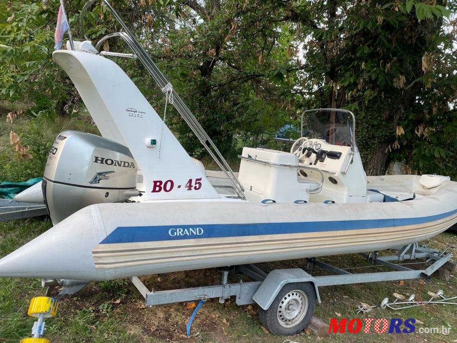 2010' Grand 650 photo #1