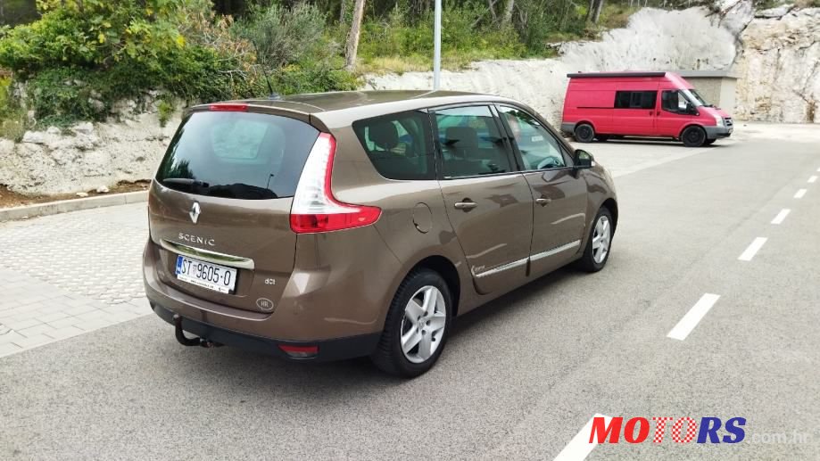 2016' Renault Grand Scenic Dci 110 photo #6