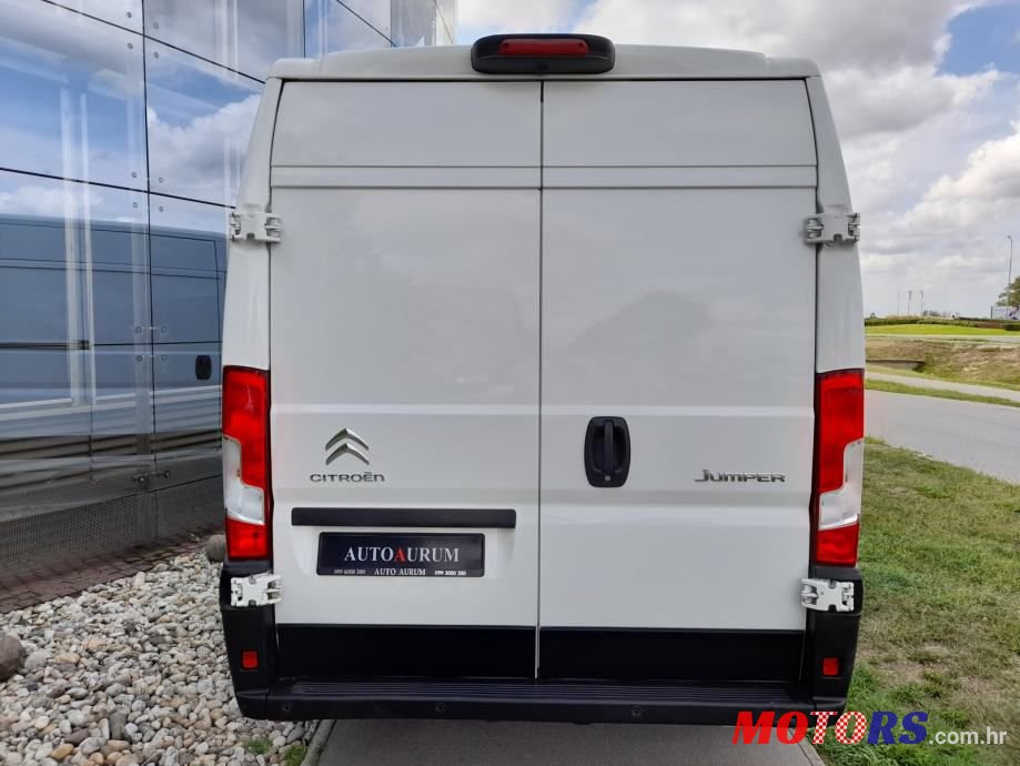2020' Citroen Jumper Bluehdi photo #4