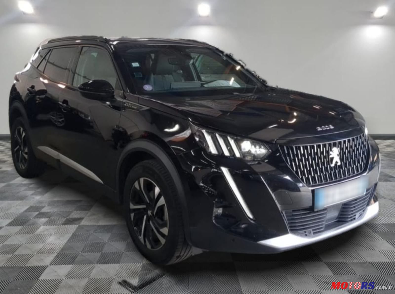 2020' Peugeot 2008 1,2 photo #1