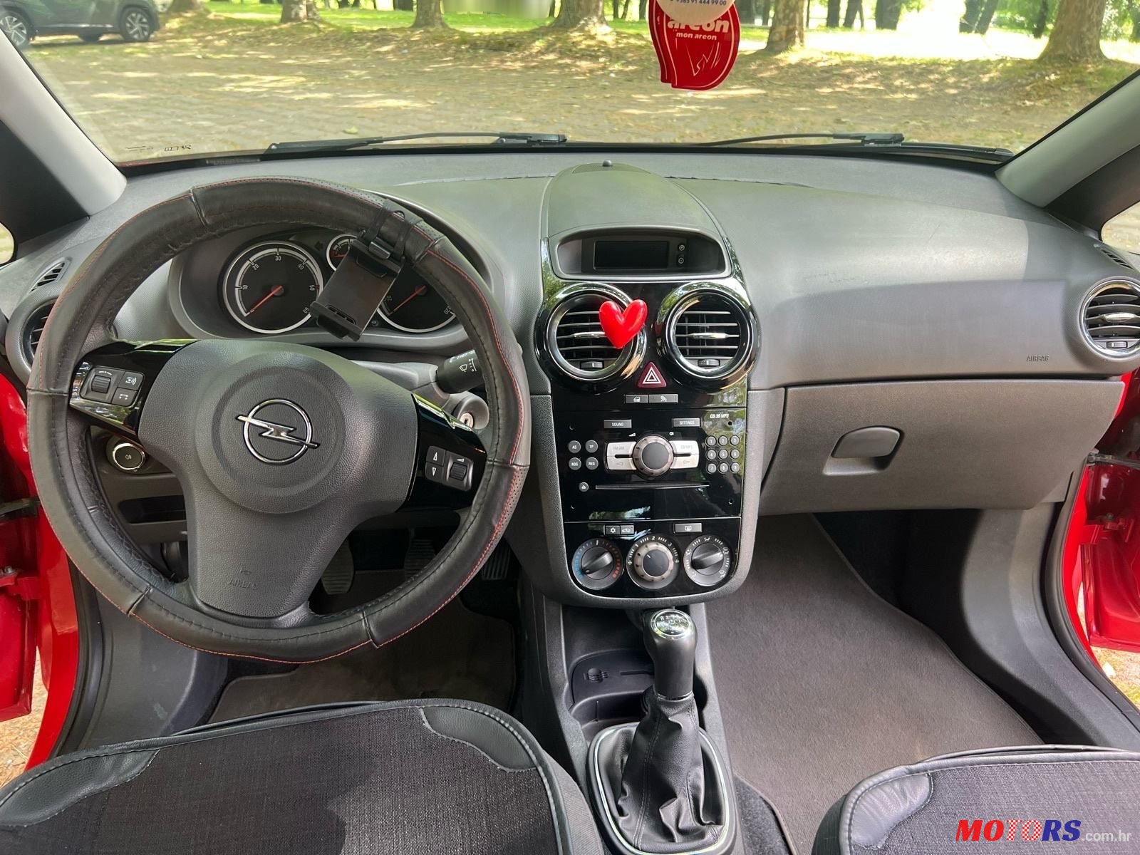 2011' Opel Corsa Sport 1,3 Cdti photo #1