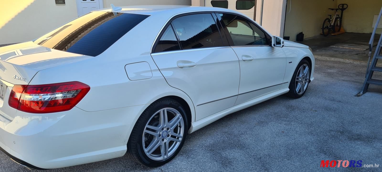 2010' Mercedes-Benz E-Klasa 350 Cdi 4Matic photo #4