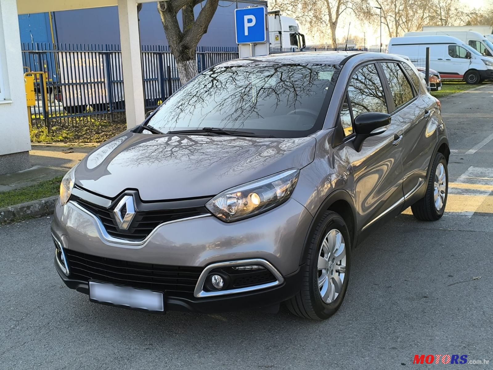 2015' Renault Captur Tce 90 photo #2