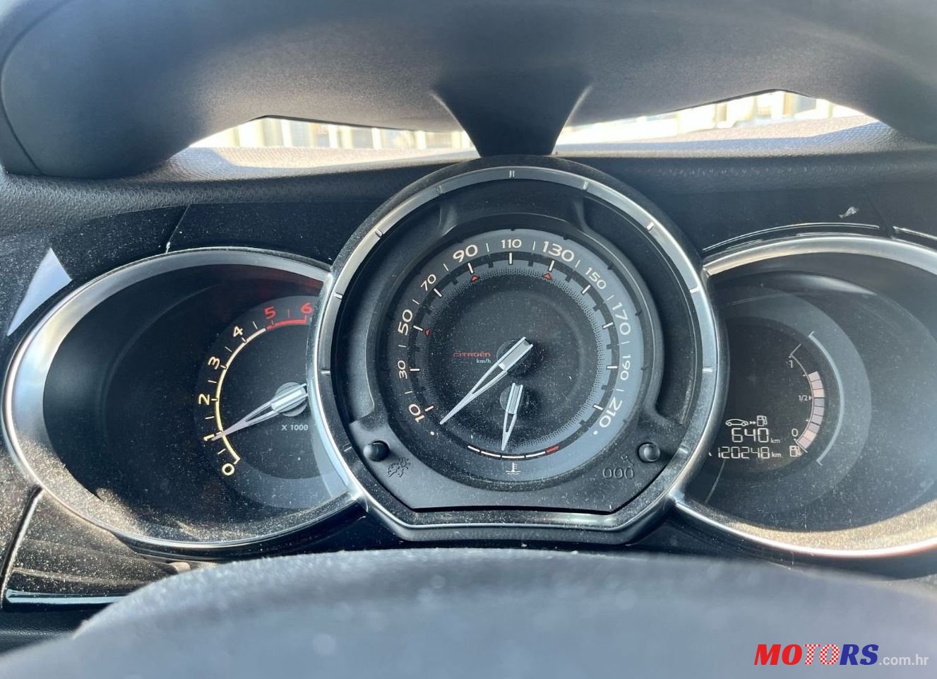 2013' Citroen DS3 1,6 Thp Prestige photo #4