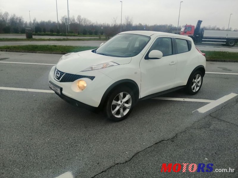 2010' Nissan Juke photo #1