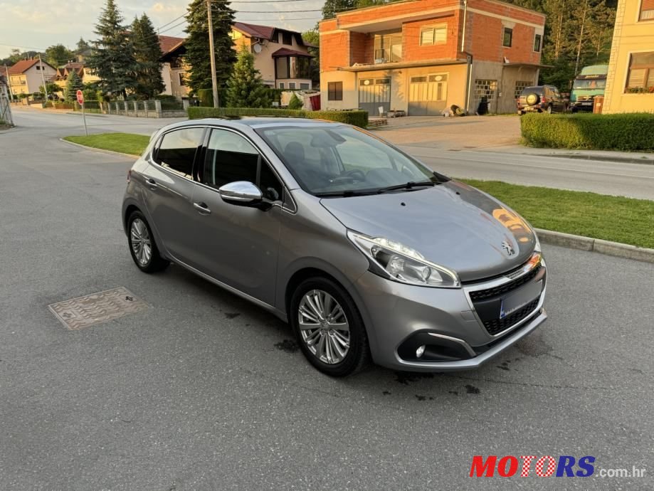 2020' Peugeot 208 1,5 Bluehdi photo #5