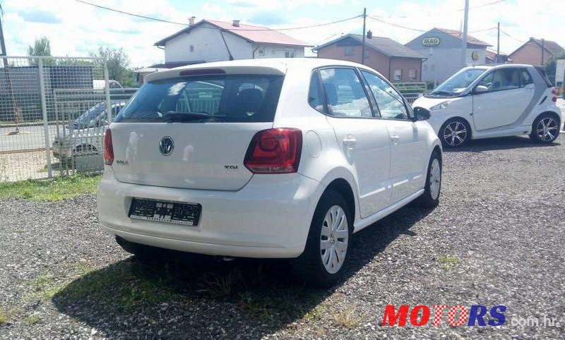 2011' Volkswagen Polo 1,6 Tdi photo #2