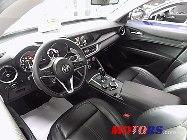 2018' Alfa Romeo Stelvio 2,2 Diesel photo #4