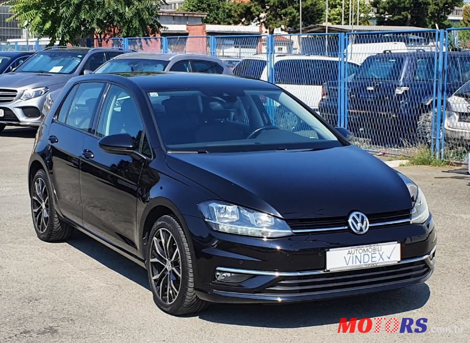 2017' Volkswagen Golf 7 2,0 Tdi photo #1