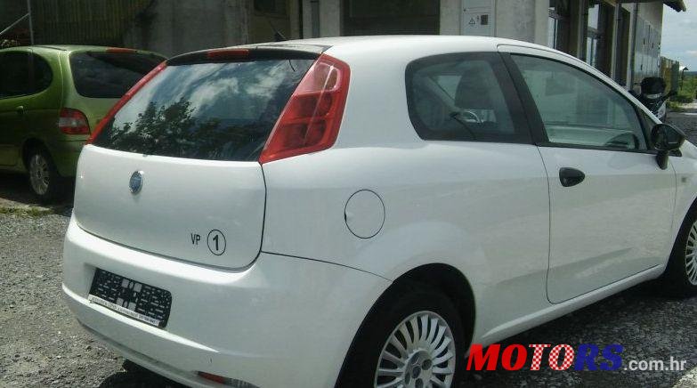 2006' Fiat Grande Punto 1,3 Multijet 16V photo #2