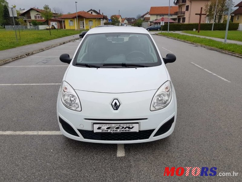 2008' Renault Twingo 1,2 photo #3