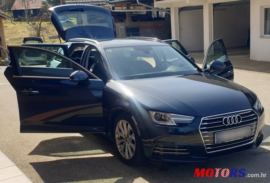 2016' Audi A4 Avant photo #6